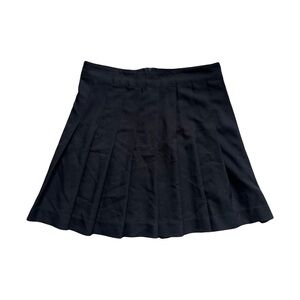 Black pleated miniskirt